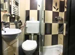 Apartament 2 camere modern, renovat complet, mobilat și parcare – Găești - imagine 5