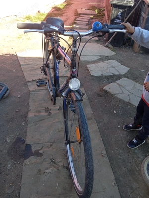 Vând bicicleta  pret mic