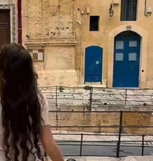 Miki Webcam - plăceri nevinovate - fără întâlnirii 