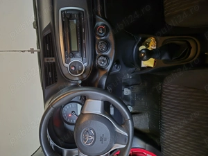 Toyota yaris 1.0 benzina  - imagine 6
