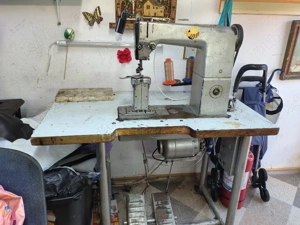 Mașina de cusut electrică 