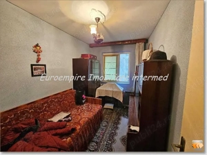 Apartament 3 camere de vanzare zona KM 4-5 - imagine 3