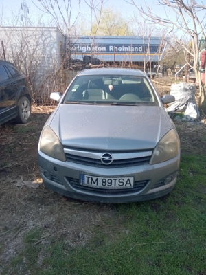 Opel Astra h gtc 1.9 cdti 120cp dtj - imagine 5