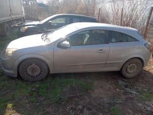 Opel Astra h gtc 1.9 cdti 120cp dtj - imagine 4