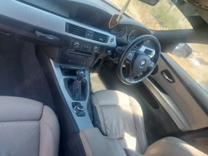 Dezmembram Bmw Seria 3 E90 2.0 d 177 cp An 2009 Cod motor N47D20C - imagine 5