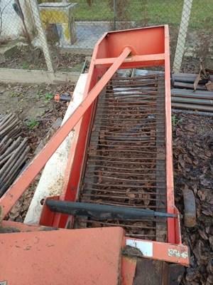 Masina de scos cartofi cu banda - imagine 2