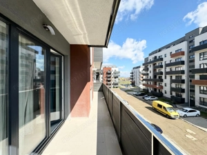 De inchiriat apartament de 2 camere si dressing in Avantgarden 3 - imagine 13