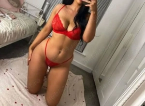 Dulce catifelata,sexi cu forme  nouă la voi în zonă