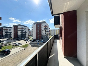 De inchiriat apartament de 2 camere si dressing in Avantgarden 3 - imagine 14