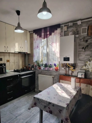 Vand apartament 2 camere titan