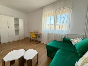 Garsoniera ideala pentru stundenti; situata in Complexul Stundetesc, 30mp utili.