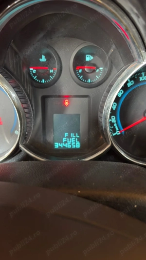 Vând Chevrolet Cruze   2012   1.6 Benzină   131 CP   Stare bună - imagine 5