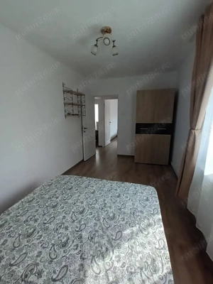 Inchiriez ap.semidecomandat 3 camere in Zona Circumvalatiunii, et.3, suprafata utila de 45 mp. - imagine 3