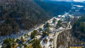 Film! Teren intravilan pe 1.300mp, arie apreciabila de case, Bunloc, Brasov. - imagine 5