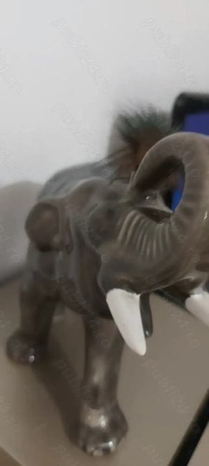 Elefant Portelan , Vintage ( RSR ) - imagine 3