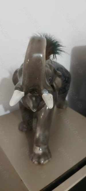 Elefant Portelan , Vintage ( RSR ) - imagine 4