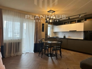 Vânzare apartament 2 camere ,B-dul Traian zona Pizza Plus - imagine 3