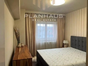 Vânzare apartament 2 camere ,B-dul Traian zona Pizza Plus - imagine 5