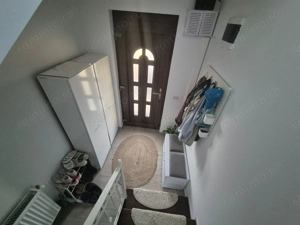 Vand 3 camere Braytim etaj 1 cu intrare din strada! - imagine 9