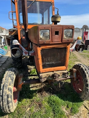 tractor U650 - imagine 5