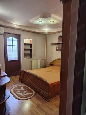 Vând apartament decomandat 2 camere 56 m , zona Linzz, et. 2, loc parcare, preț negociabil - imagine 3