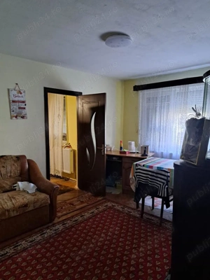 Apartament 3 camere de vanzare , Oituz M15 , et. 1 , 55.000 euro neg