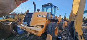 Încărcător frontal CASE 721 D - imagine 3