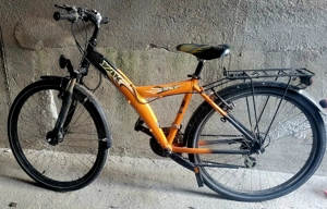 Vând frigidere plus bicicleta 