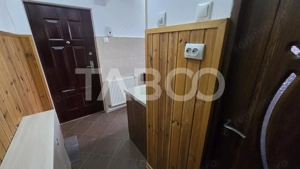Apartament de inchiriat 2 camere mobilate utilate in Vasile Aaron - imagine 9