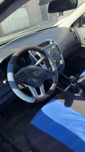 Vând Kia Ceed   2012   1.6 Diesel   115 CP   Combi   Stare bună - imagine 4