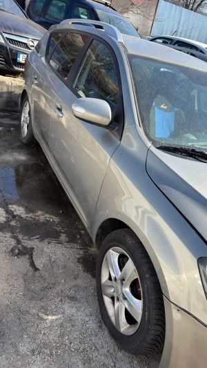 Vând Kia Ceed   2012   1.6 Diesel   115 CP   Combi   Stare bună - imagine 2