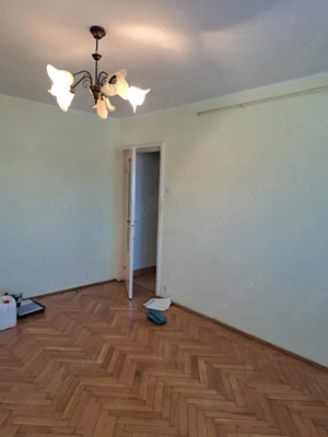 Apartament 2 camere de vanzare , 14 MAI , Nufarului , et. 4 semidecomandat , 39.900 euro neg .  - imagine 3