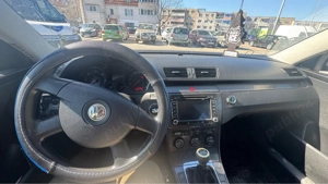 Volkswagen Passat B6 - imagine 3