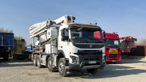 Autobetoniera Volvo FMX 500,cu pompa - imagine 2