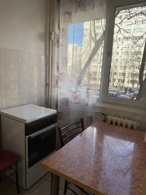 Inchiriez garsoniera lânga metrou Dristor