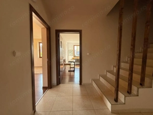 Casa spatioasa,perfecta pentru locuit sau investitie - imagine 18