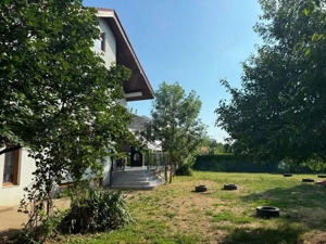 Casa spatioasa,perfecta pentru locuit sau investitie - imagine 3