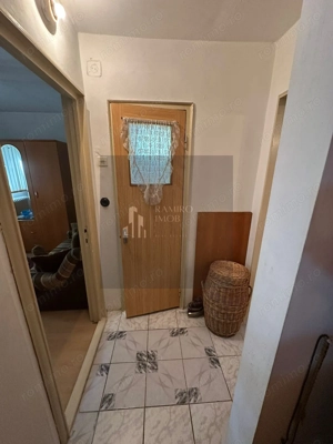 Apartament 3 camere Piata Progresul /etaj 2 - imagine 7