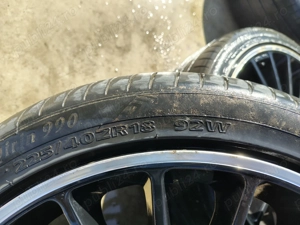 Vând set de 4 jante din aliaj R18, echipate cu cauciucuri fabricate în anul 2022, aflate într-o star - imagine 2