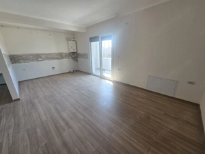 Braytim. Model spatios. Finisat la cheie. Langa Uzina de Apa. - imagine 2