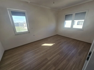 Braytim. Model spatios. Finisat la cheie. Langa Uzina de Apa. - imagine 10