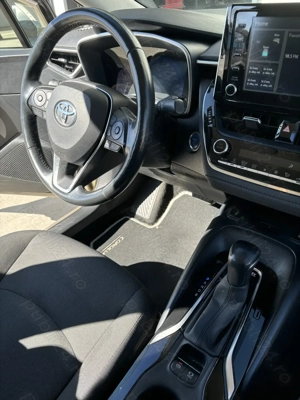 Toyota Corolla Hybrid 2022 - imagine 6