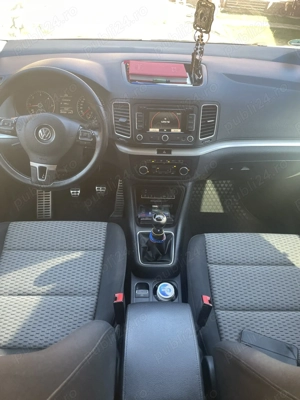 Volkswagen Sharan 2.0 TDI Bluemotion - imagine 5
