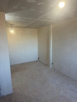 Sangeorgiu de Mures - Vanzare apartament 3 camere - Str. Garii - imagine 14