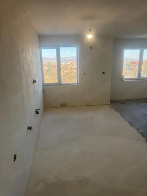 Sangeorgiu de Mures - Vanzare apartament 3 camere - Str. Garii - imagine 5