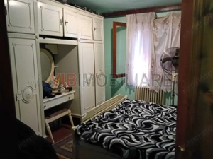 Casă spațioasă de vânzare | Parter + Etaj | Ideală pentru locuință sau activitate comercială - imagine 6