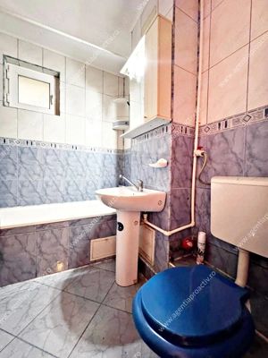 Apartament cu 2 camere decomandat, in cartierul Micro 21, la etajul 6. - imagine 7