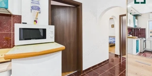 Apartament cu 3 camere, decomandat, centrala proprie Girocului - imagine 4