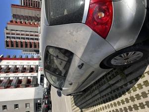 VW Golf 5 1.4 benzină 1050  -  pentru piese sau reparat - imagine 2