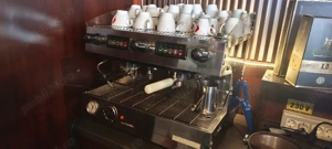 esspresor cu râșniță 